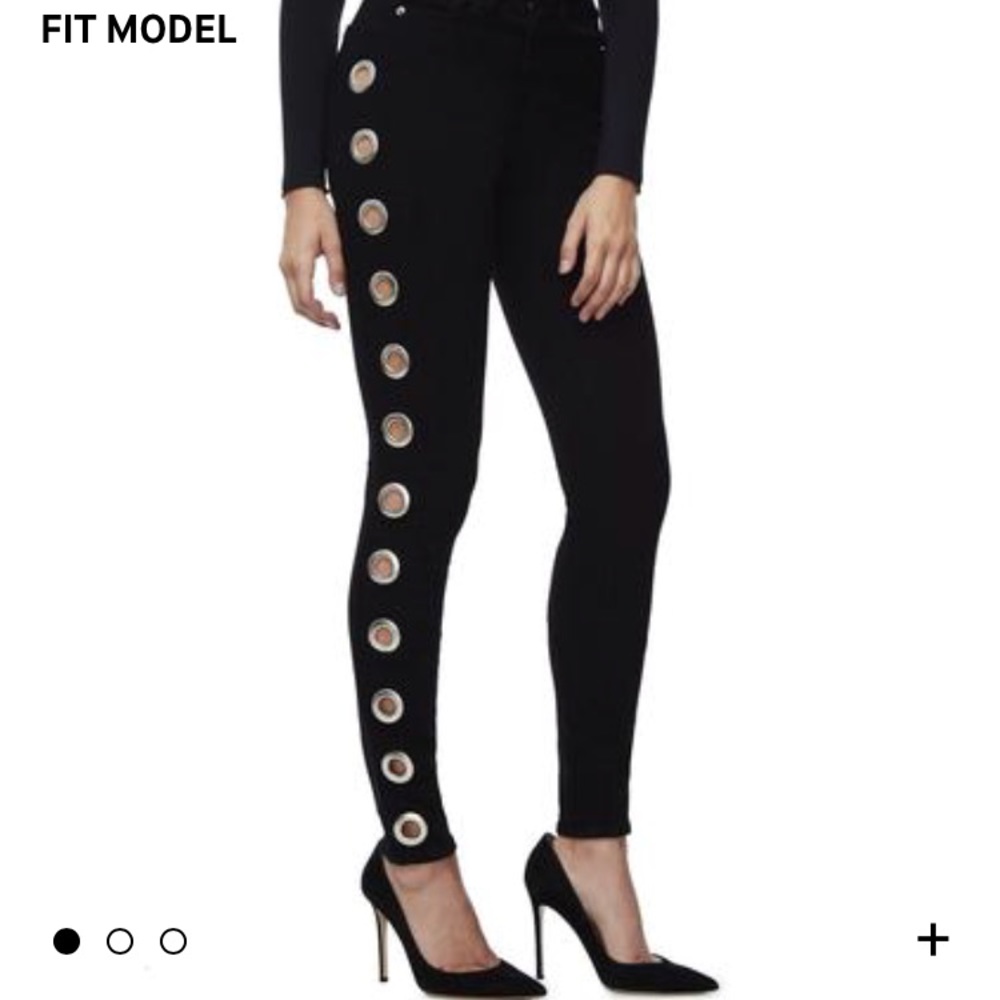 Good American Good Waist Grommets Jeans